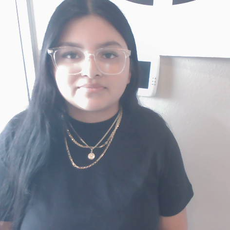 Yazmin18